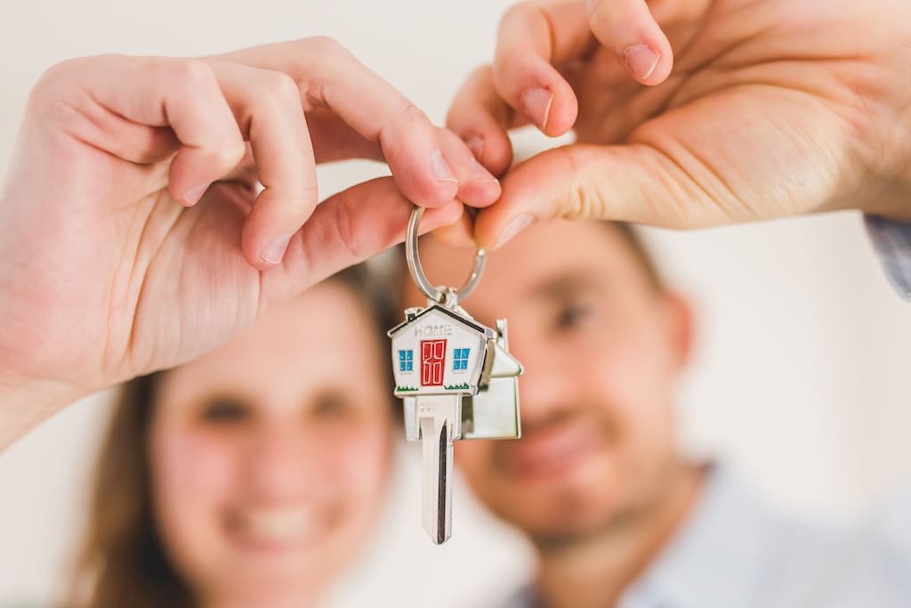Cuánto dinero necesito para comprar una casa: entrada y gastos (2026)